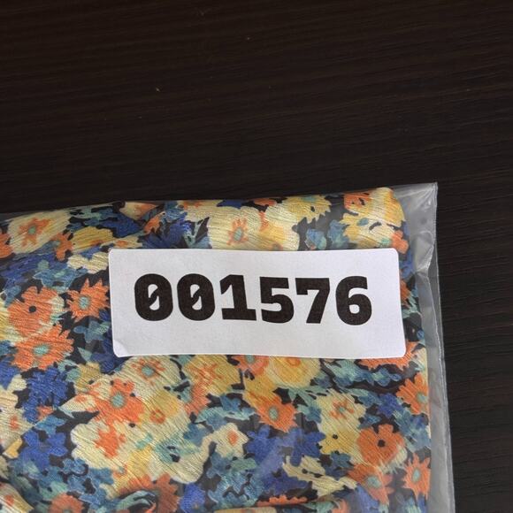 ASTR The Label Top Womens XS Floral Ruched Puff Sleeve Blouse Cottagecore Boho - Picture 11 of 11